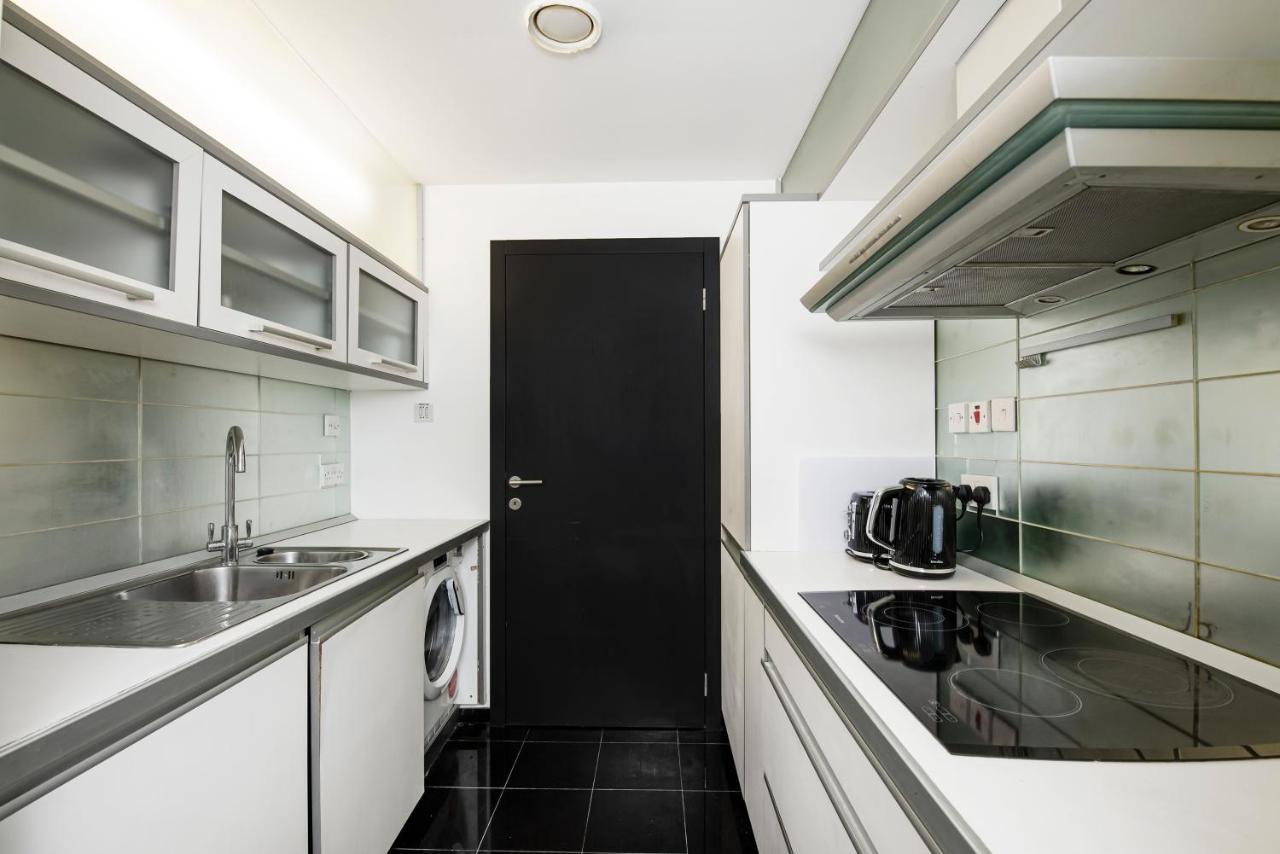 Large And Central 2 Bed Londres Exterior foto
