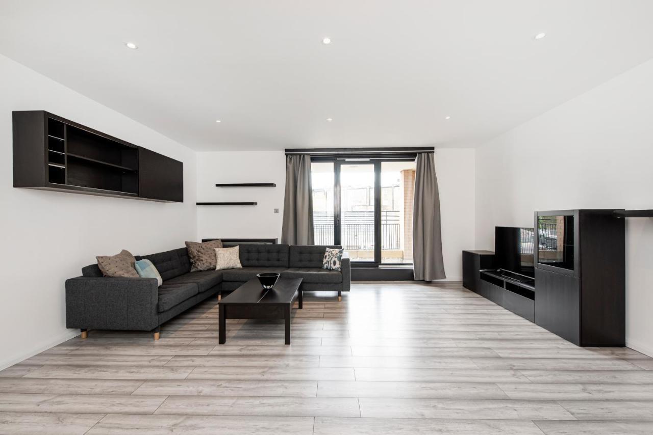 Large And Central 2 Bed Londres Exterior foto